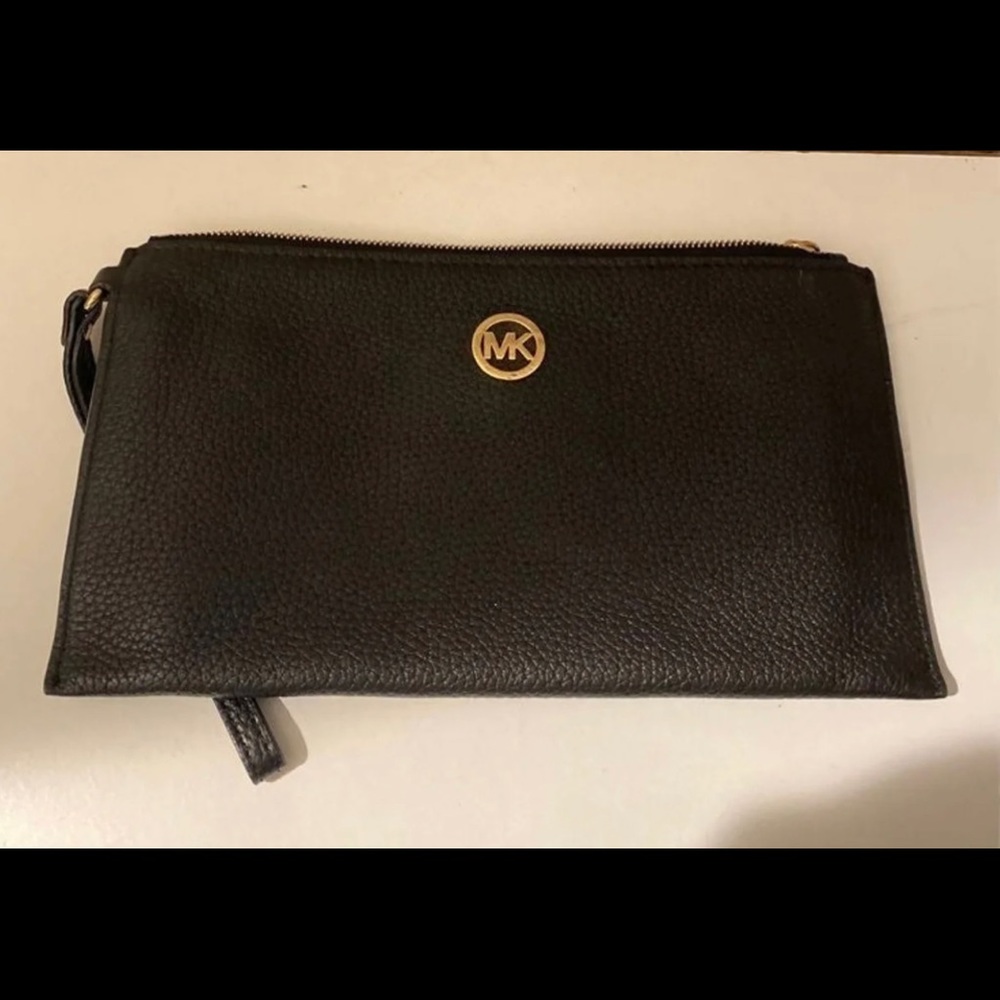 Michael Kors Wristlet LARGE